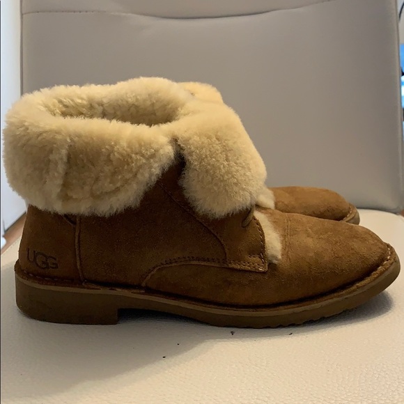UGG lace up boots - Picture 2 of 7